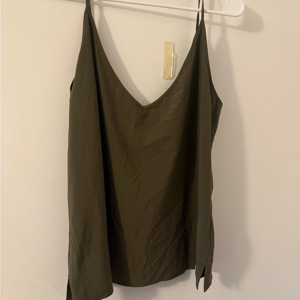 Vuori Olive Green Tank Top